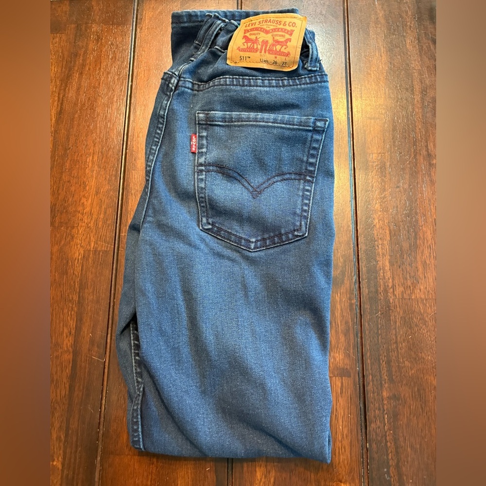 Levi's 511 Denim Boys' Jeans Shorts, Size 12 Regular, Adjustable Waistband - Picture 4 of 5